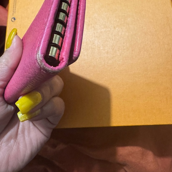 Gucci Pink Leather key holder - Picture 4 of 8